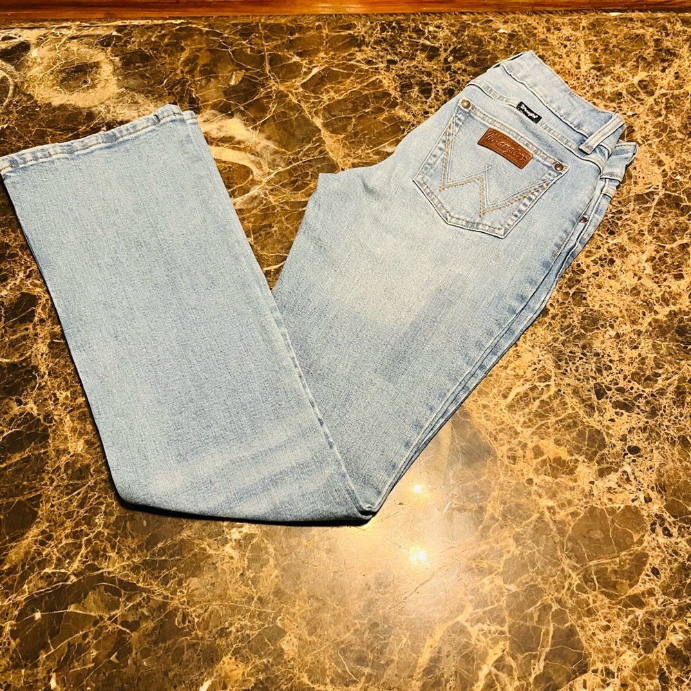 Wrangler Classic Light Blue Jeans